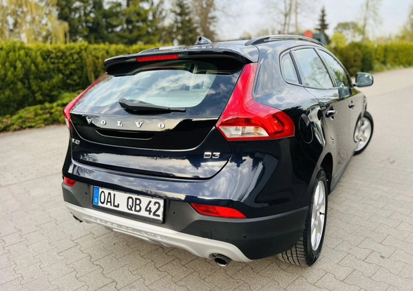 Volvo V40 cena 49900 przebieg: 189000, rok produkcji 2016 z Świątniki Górne małe 781